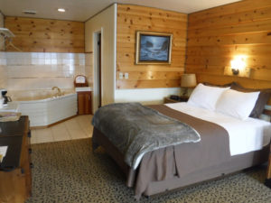 Jacuzzi Suite - Haines Alaska Hotel Room